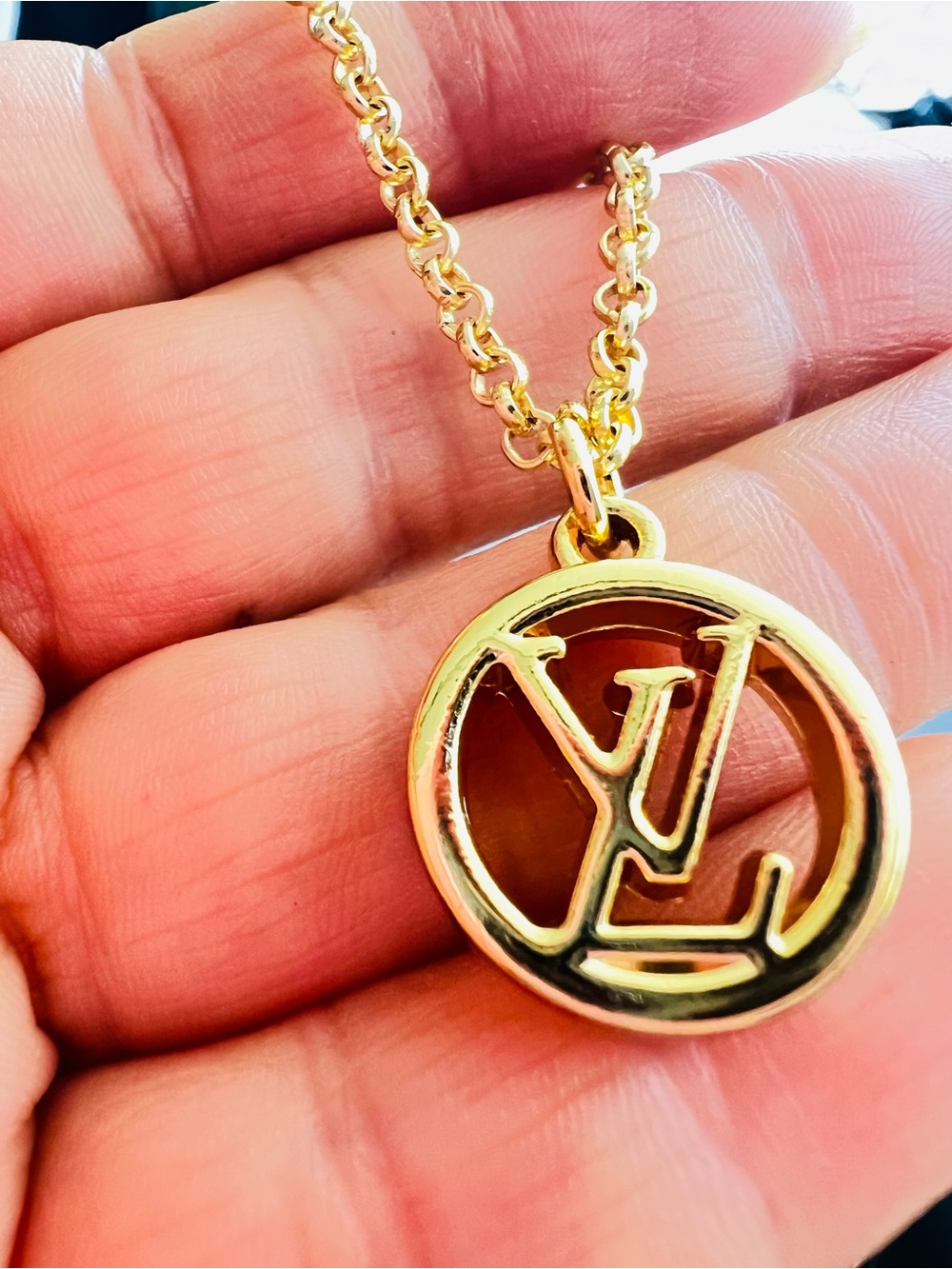 Unbranded Upcycled gold Tone  Round Pendant Necklace - Women's Jewelry